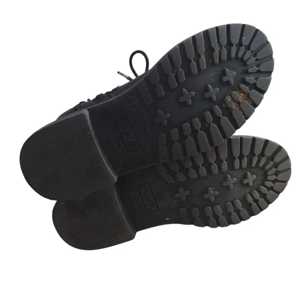 The Children's Place Girls Size 1 Black Quilted Buckle Lace Up High Top Boots